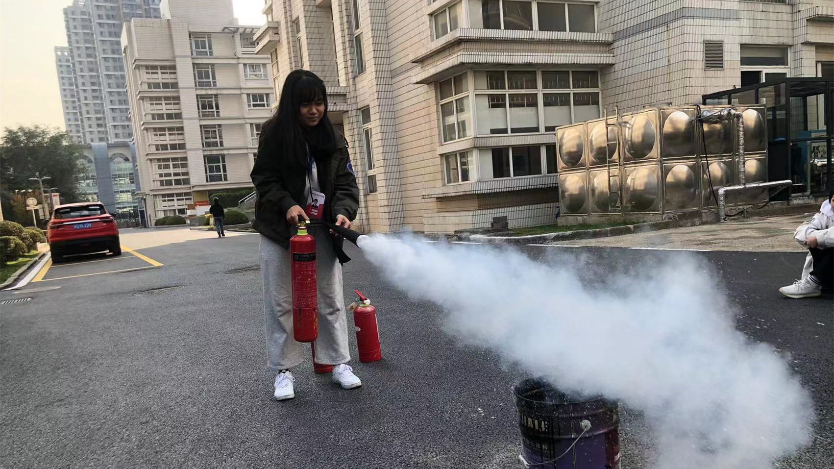 学生演练图片_副本.jpg